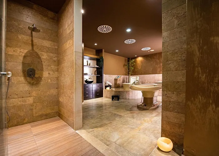 Готель Basiliani - Cdshotels Отранто