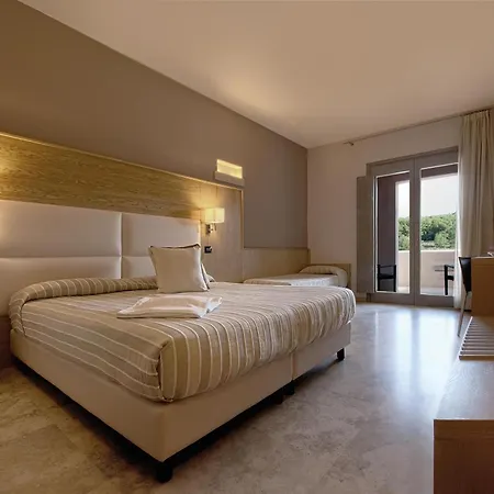 מלון Basiliani - Cdshotels אוטרנטו