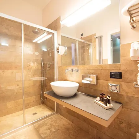 מלון Basiliani - Cdshotels 4*