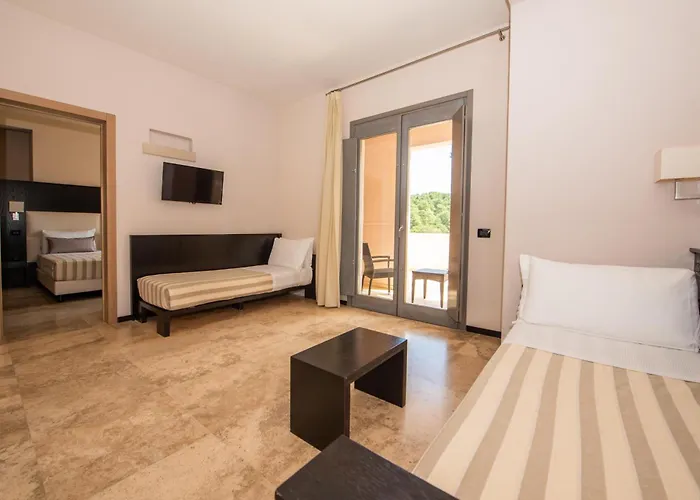 Hotel Basiliani - Cdshotels